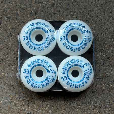 Image of 4 wheels in package.