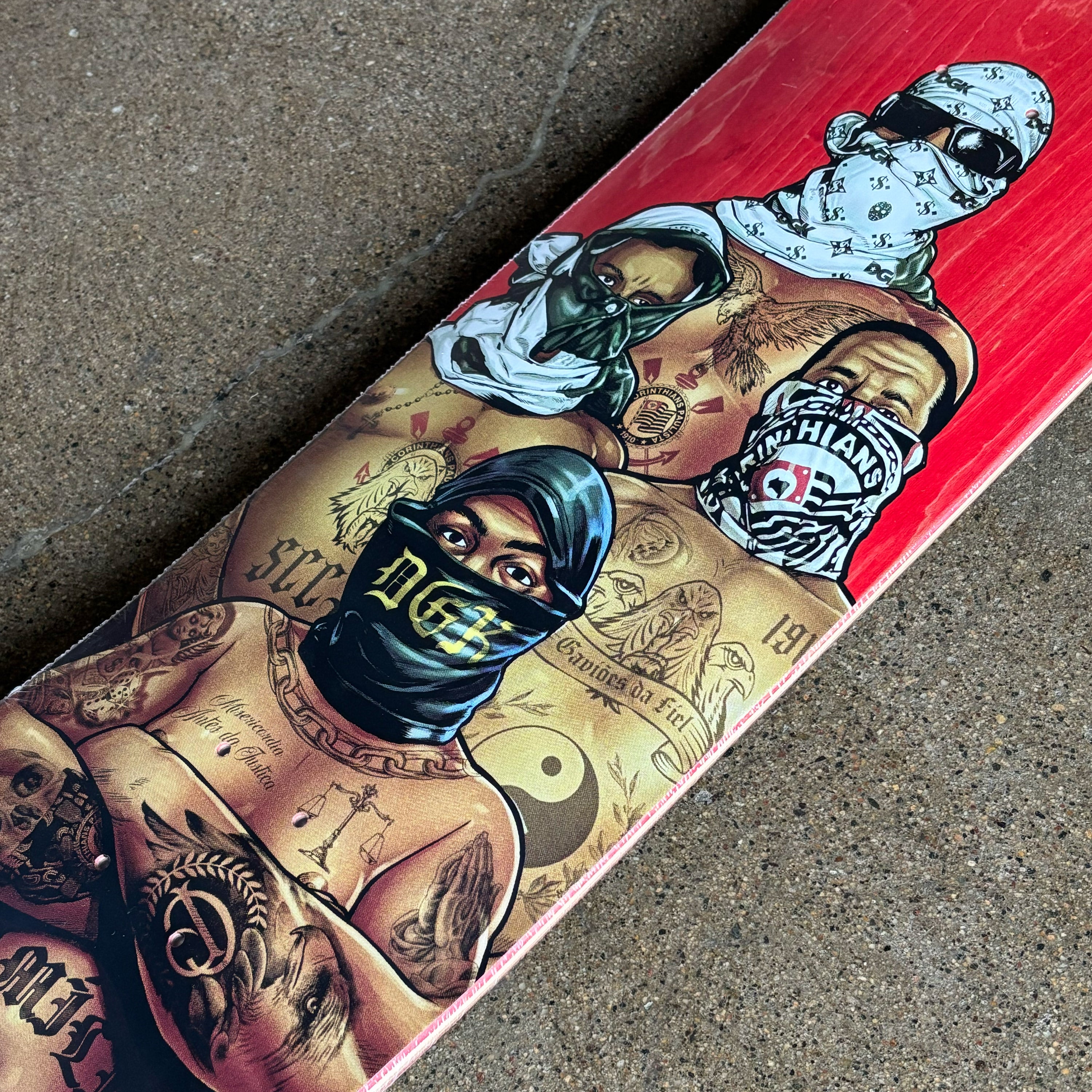 Familia Skateboard Shop