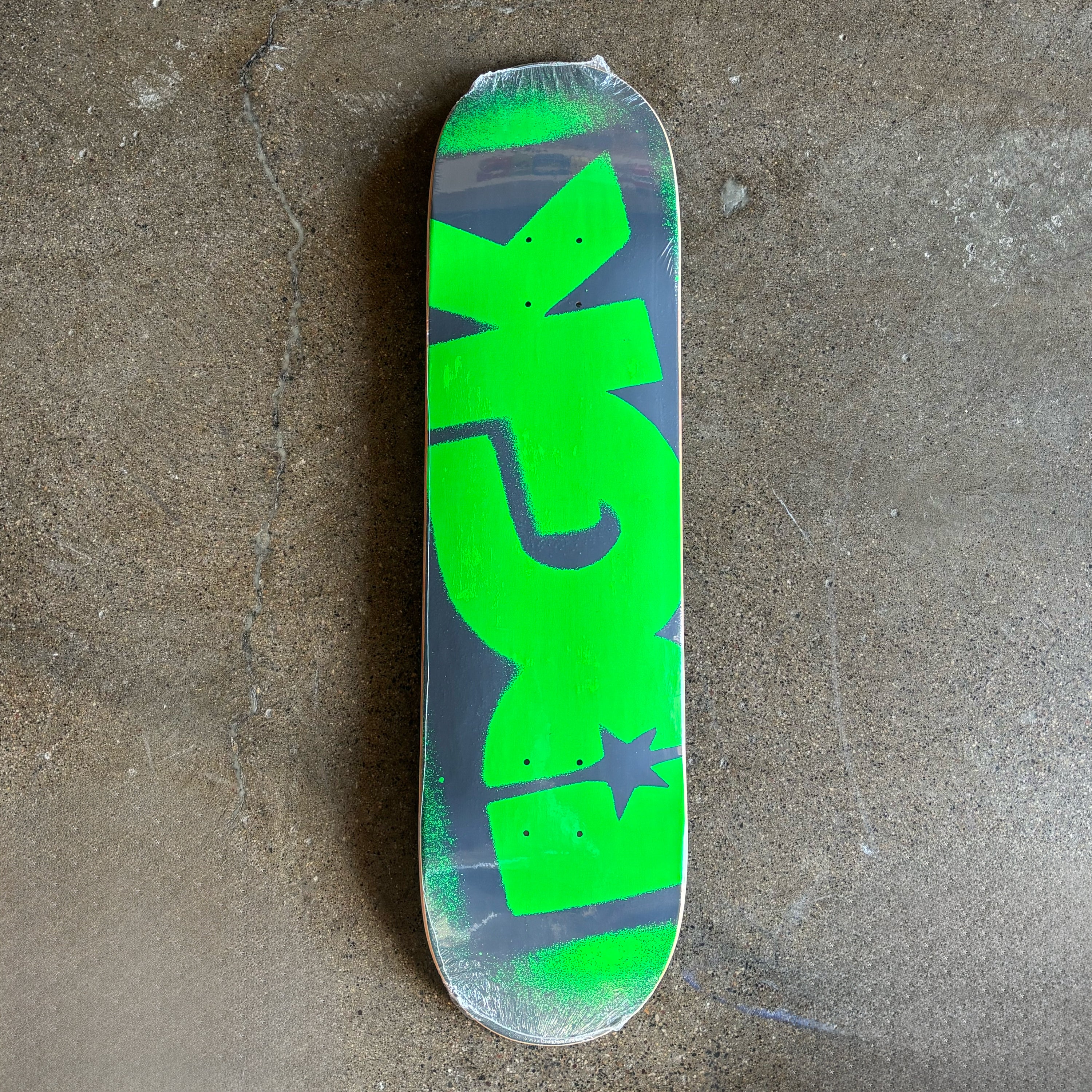 Familia Skateboard Shop