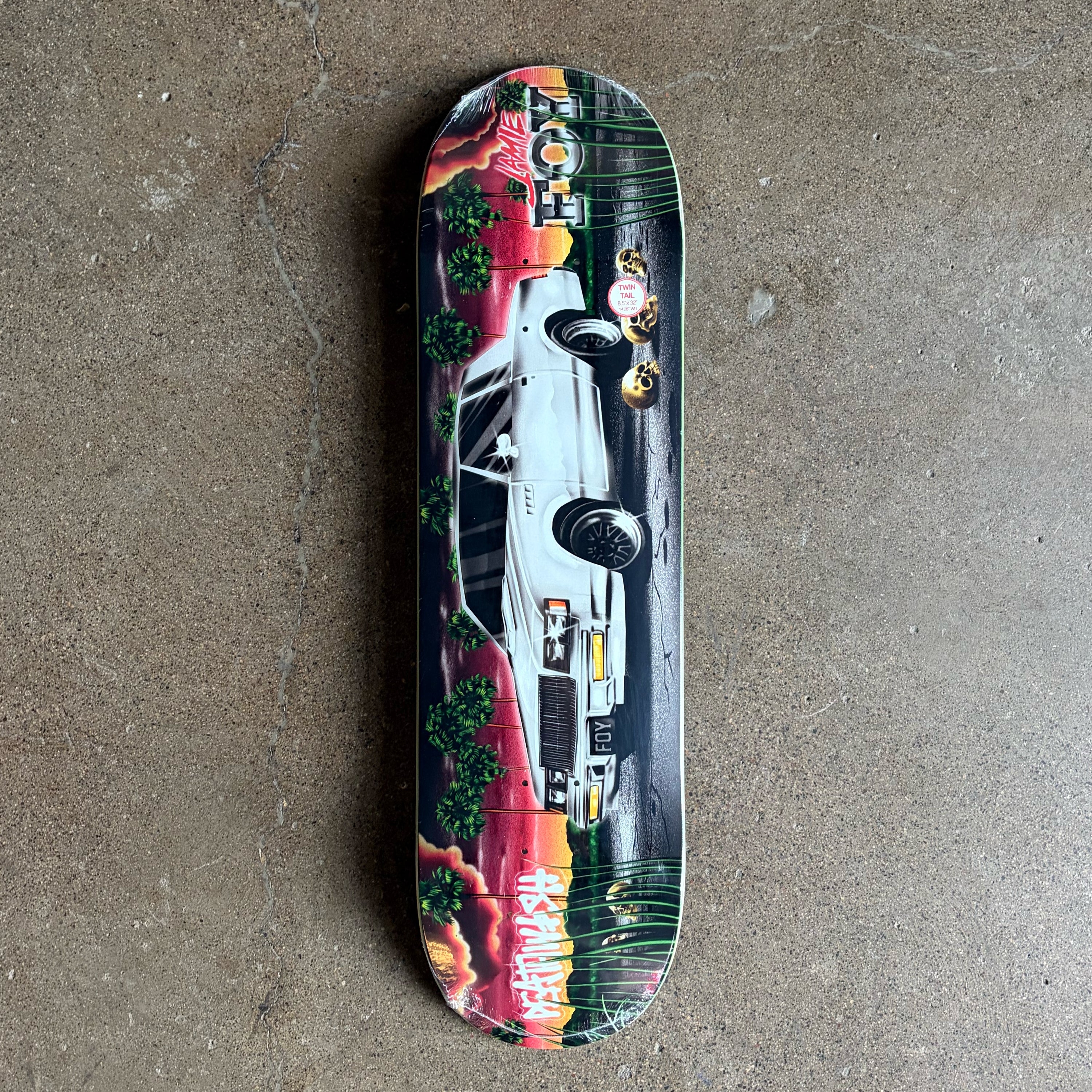 Full image of skateboard deck, Jamie Foy mural inspired artwork by Samborghini