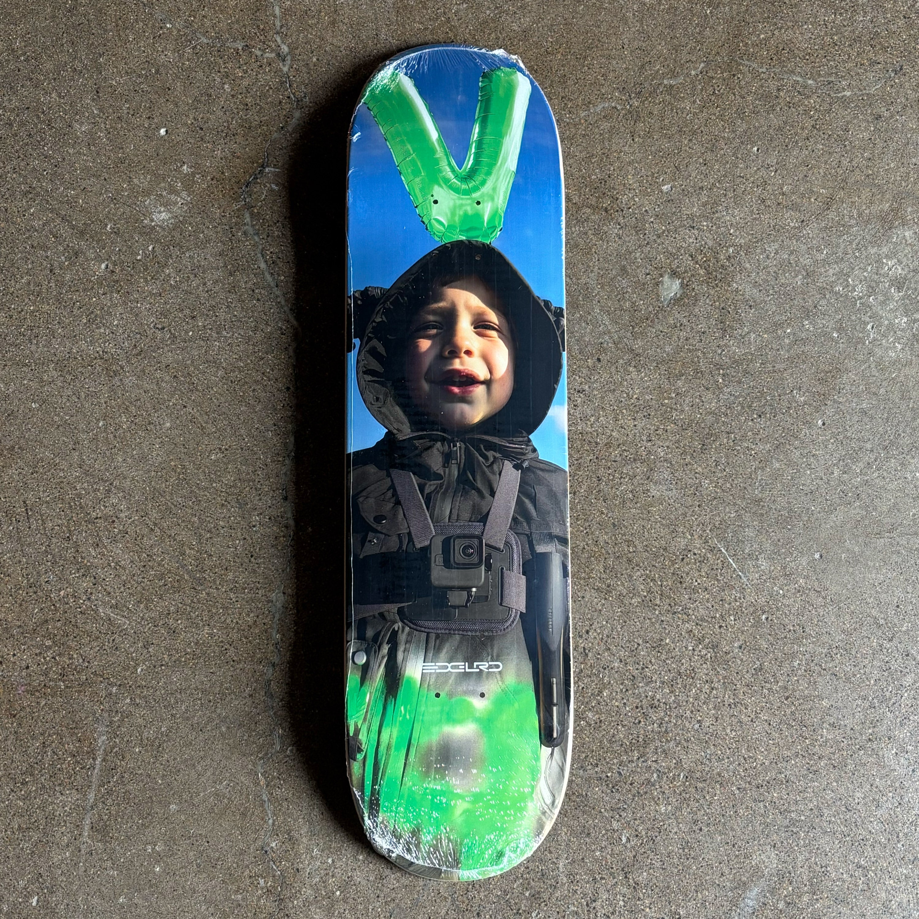 DECKS