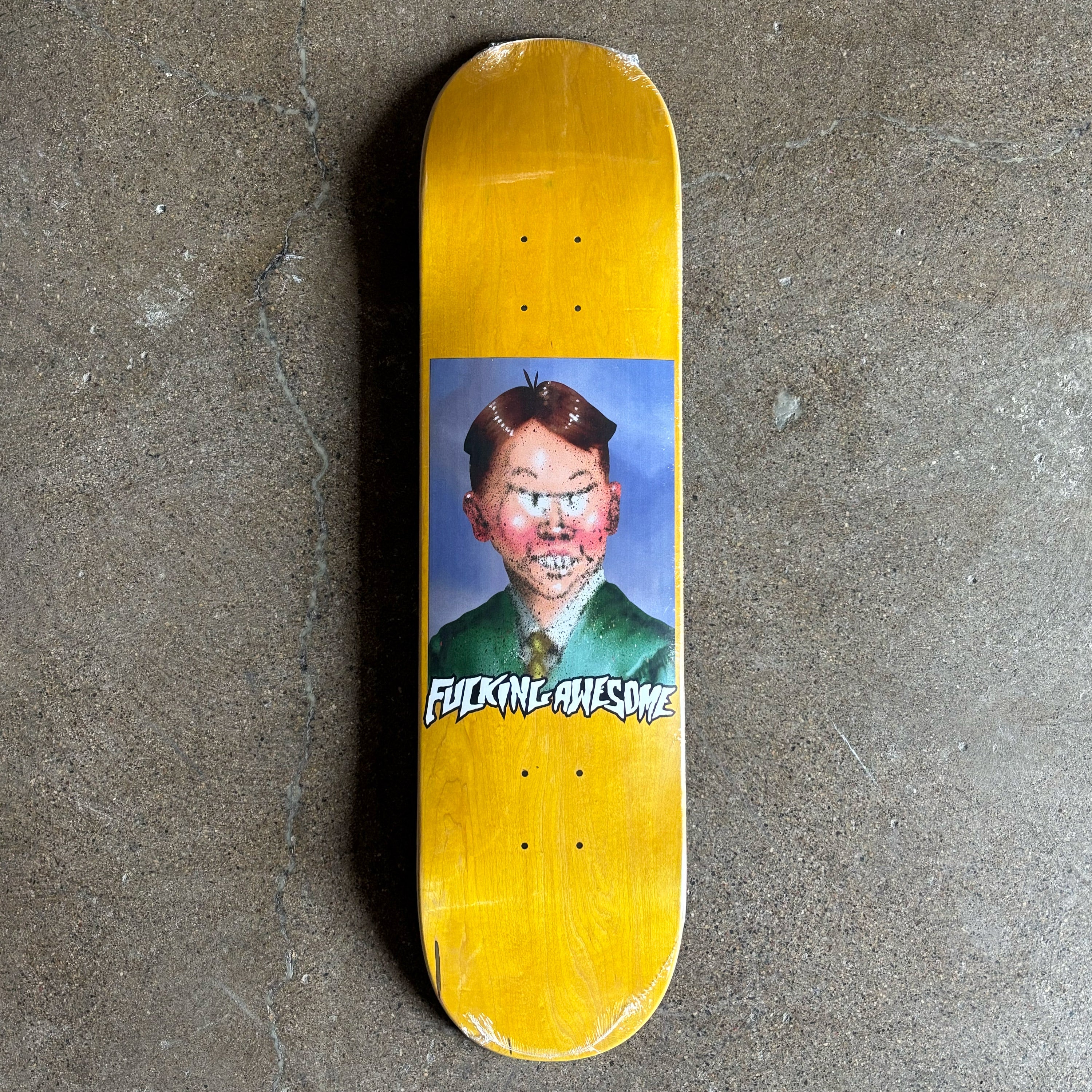 Full image of deck. Sickid art centered on deck.