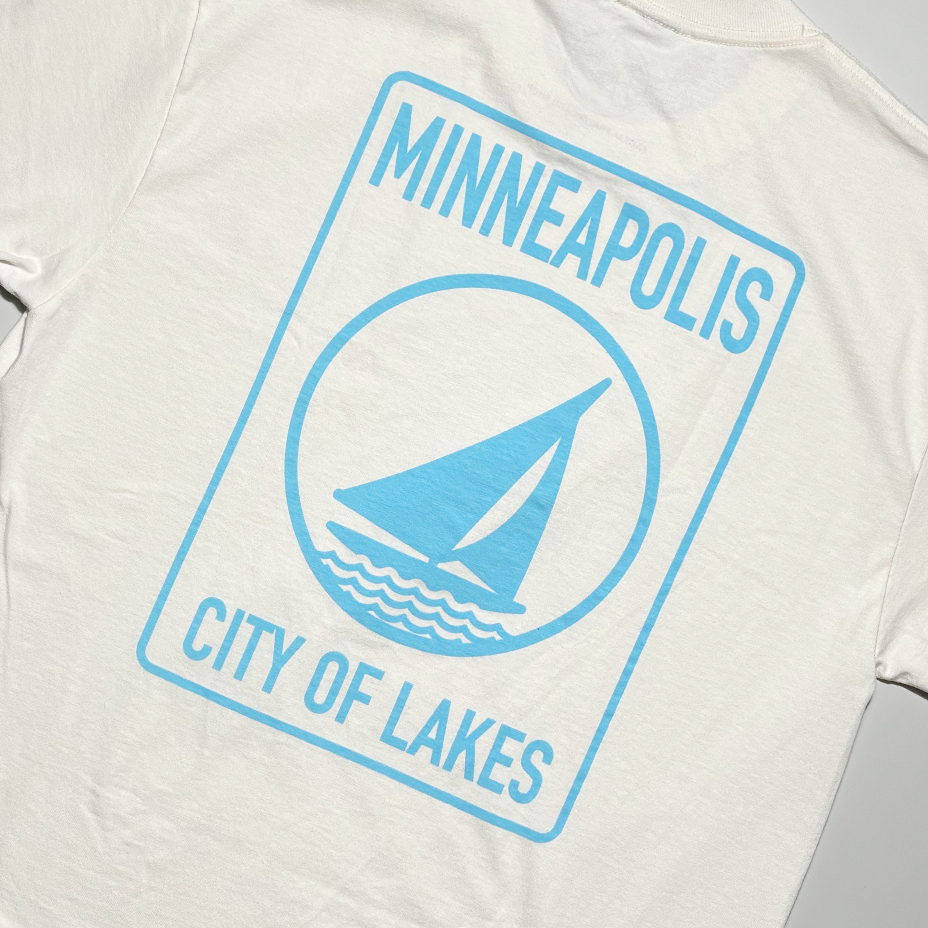 Close detail of blue printed art on back.