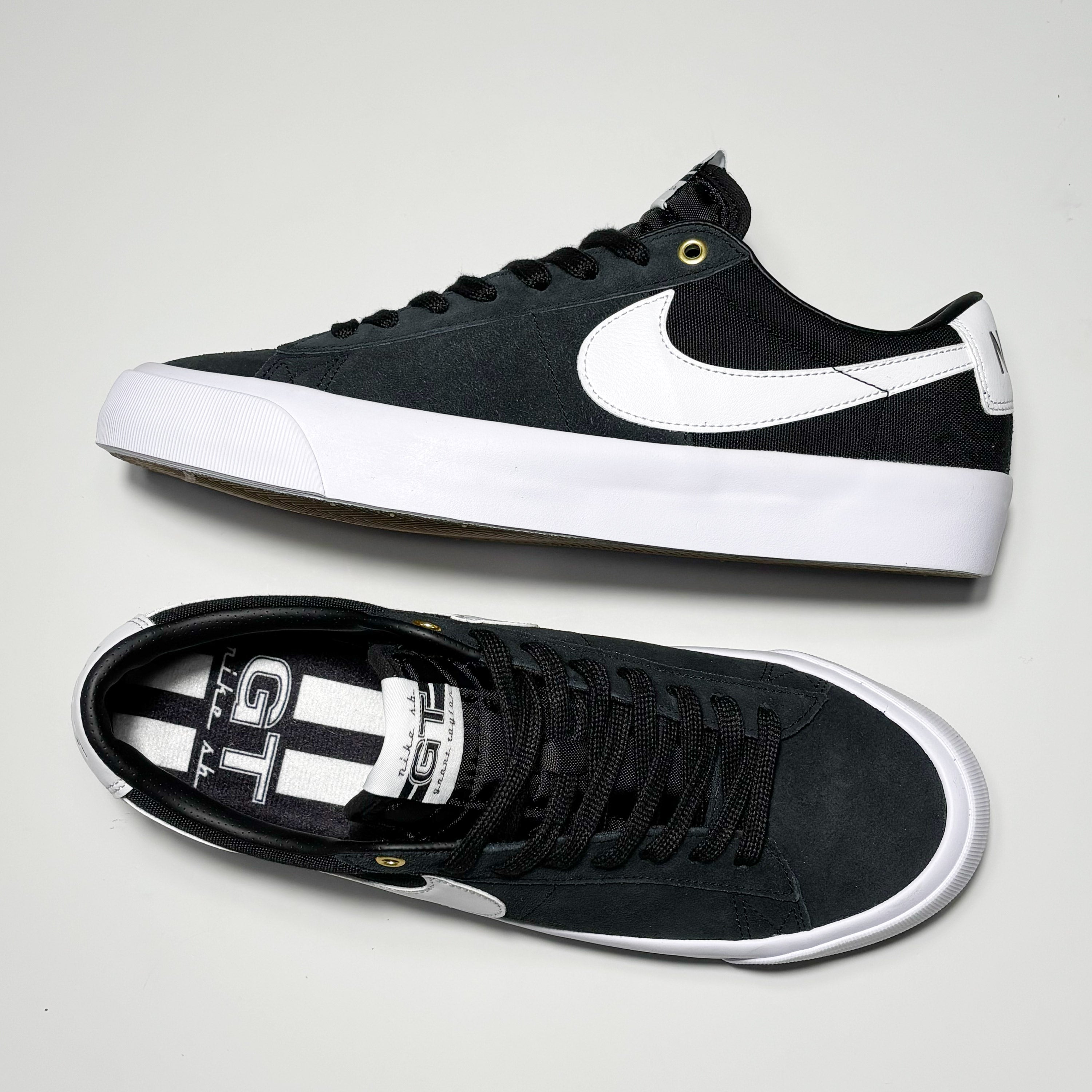 Familia Skateboard Shop