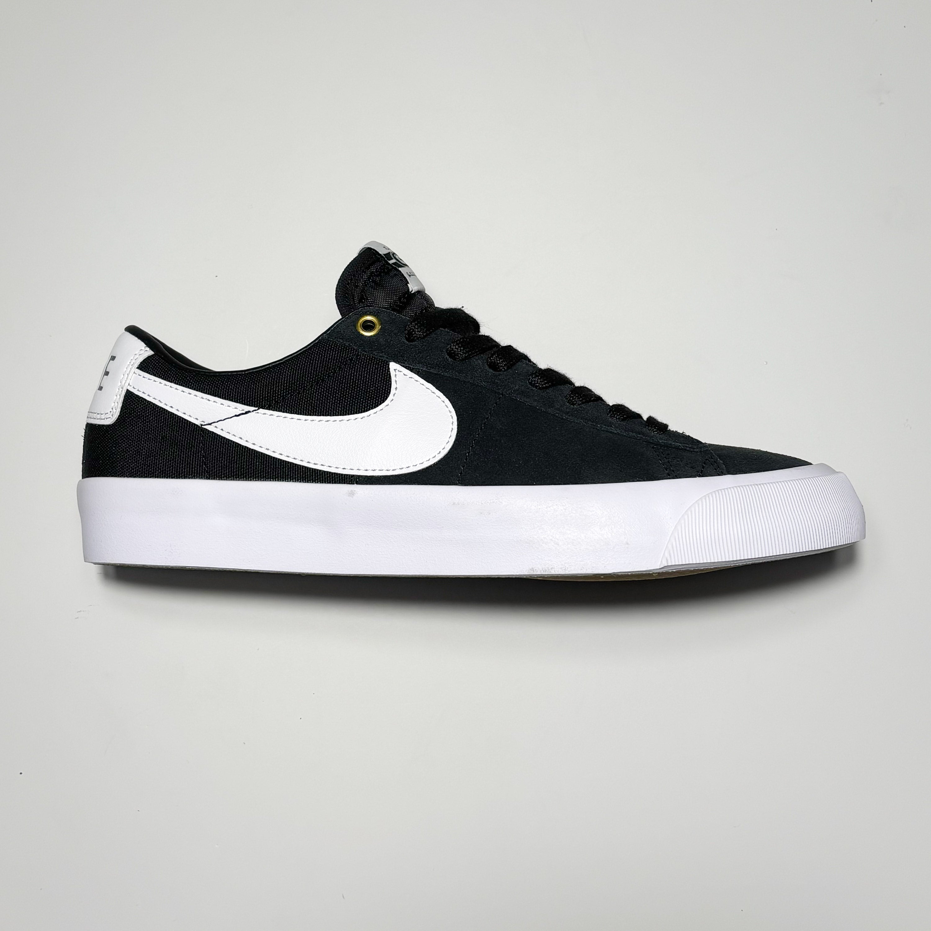 Familia Skateboard Shop