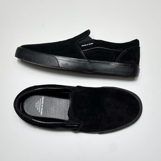 Toe down view with side profile. 
Leather foot bed and hours is yours micro printed on mid panel.