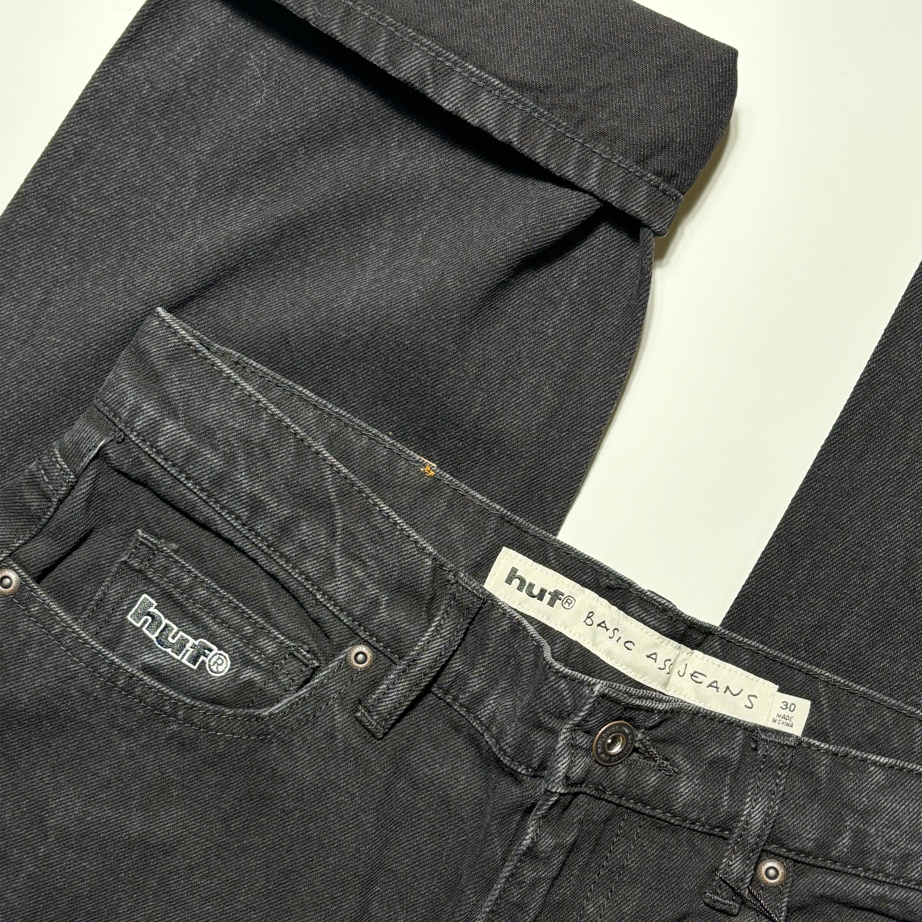 Familia Skateboard Shop