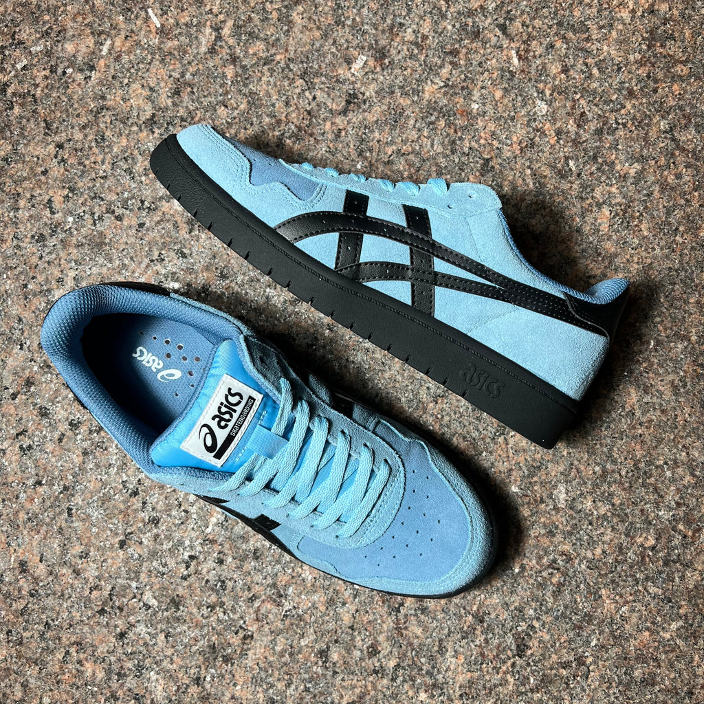 ASICS JAPAN PRO IN ARCTIC SKY SUEDE BLACK GUM SOLE