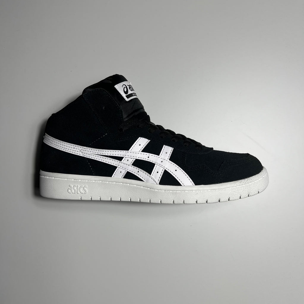 ASICS JAPAN PRO MT IN BLACK SUEDE WHITE SOLE