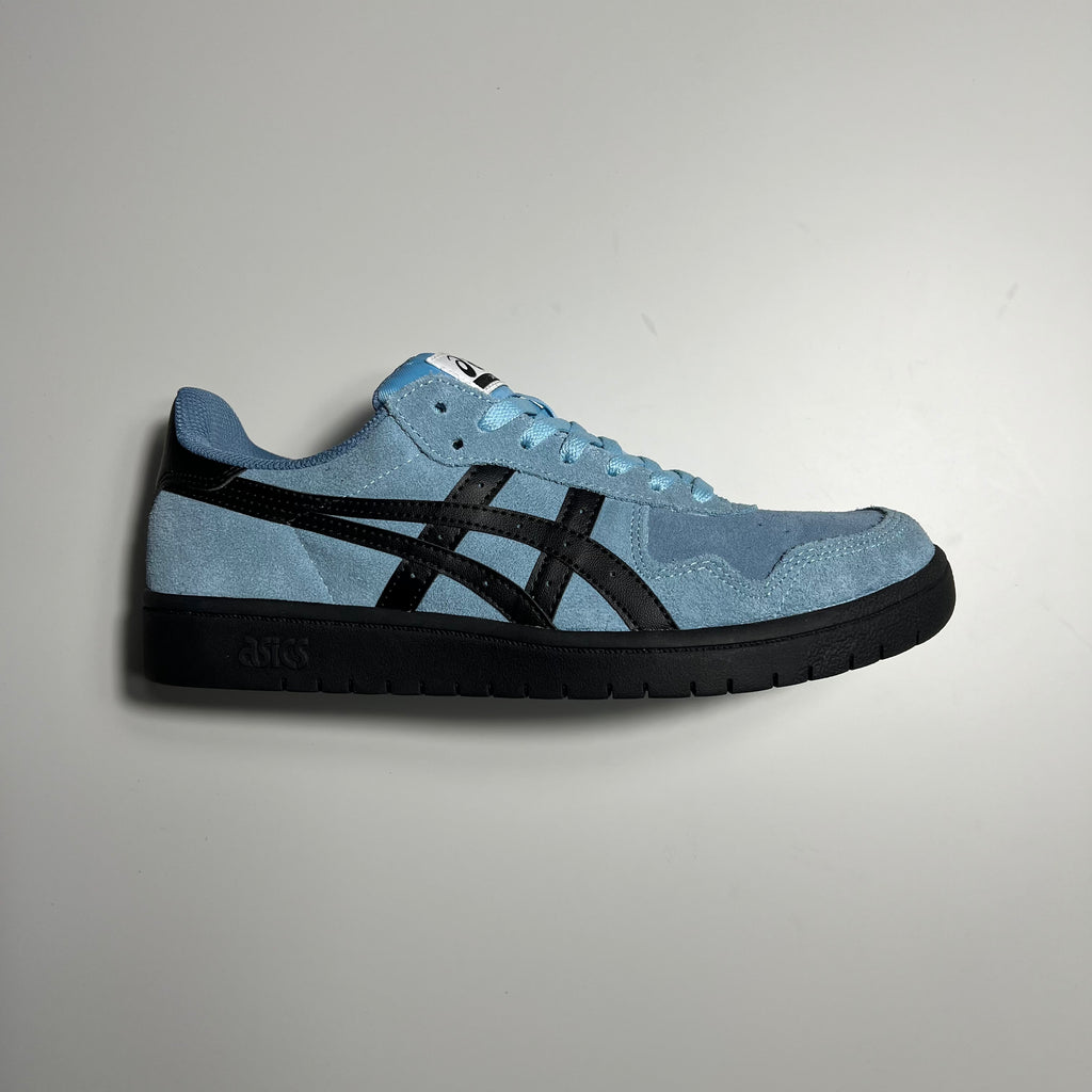 ASICS JAPAN PRO IN ARCTIC SKY SUEDE BLACK GUM SOLE