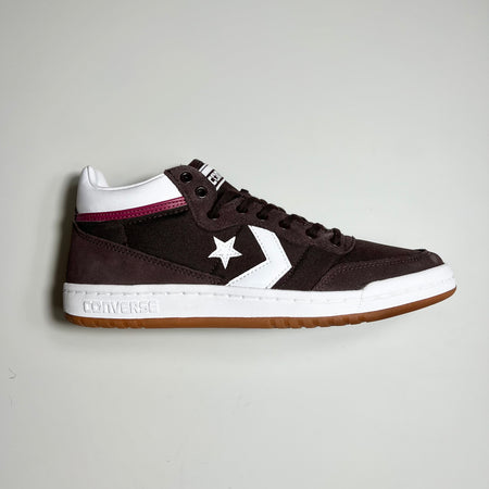CONVERSE FASTBREAK PRO MID IN RUGGED BROWN WITH WHITE SOLE AND GUM TRIM