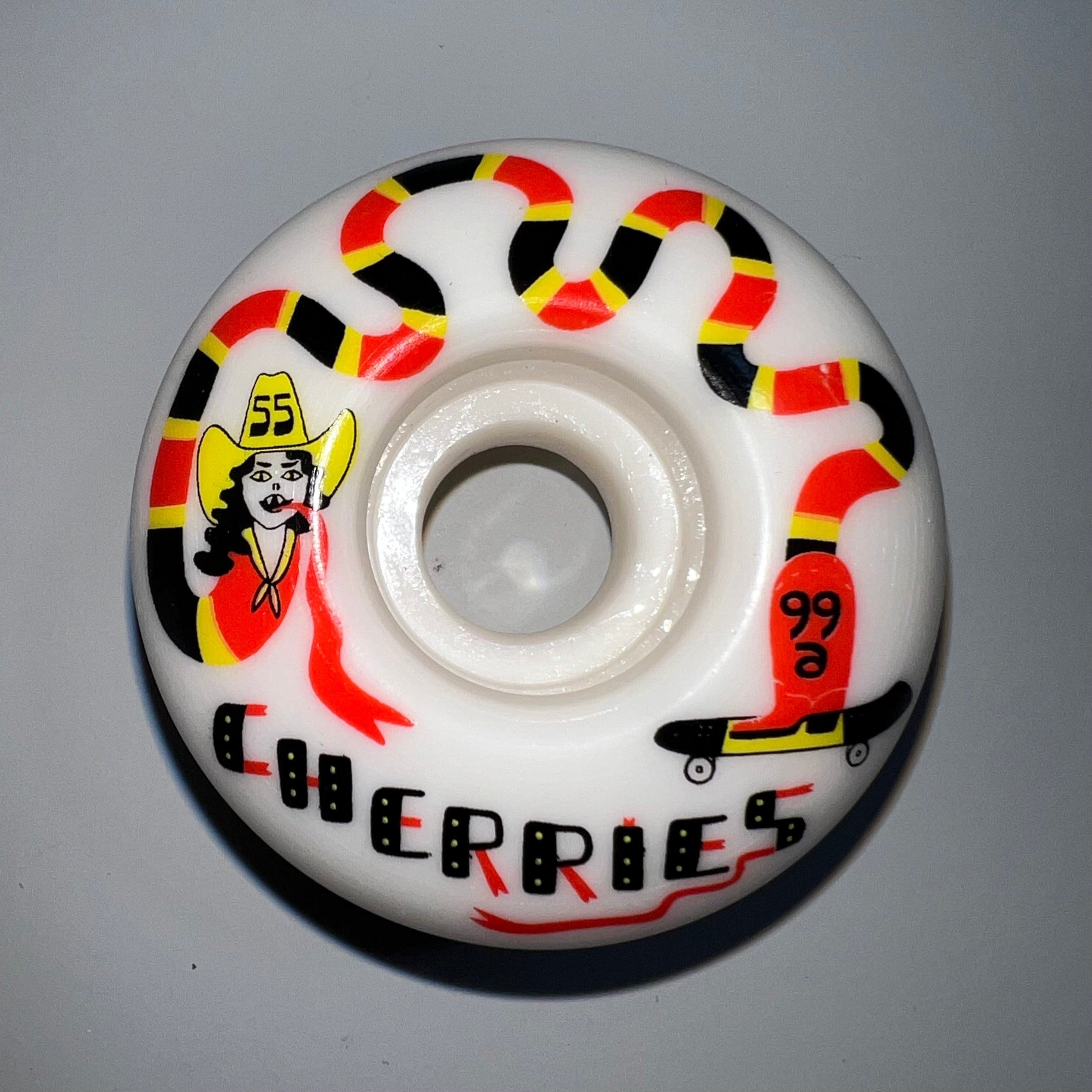 CHERRIES BOOT SKOOTS 55MM WHEELS