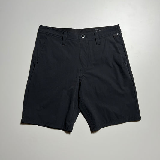 VOLCOM BLACK CROSS SHORT