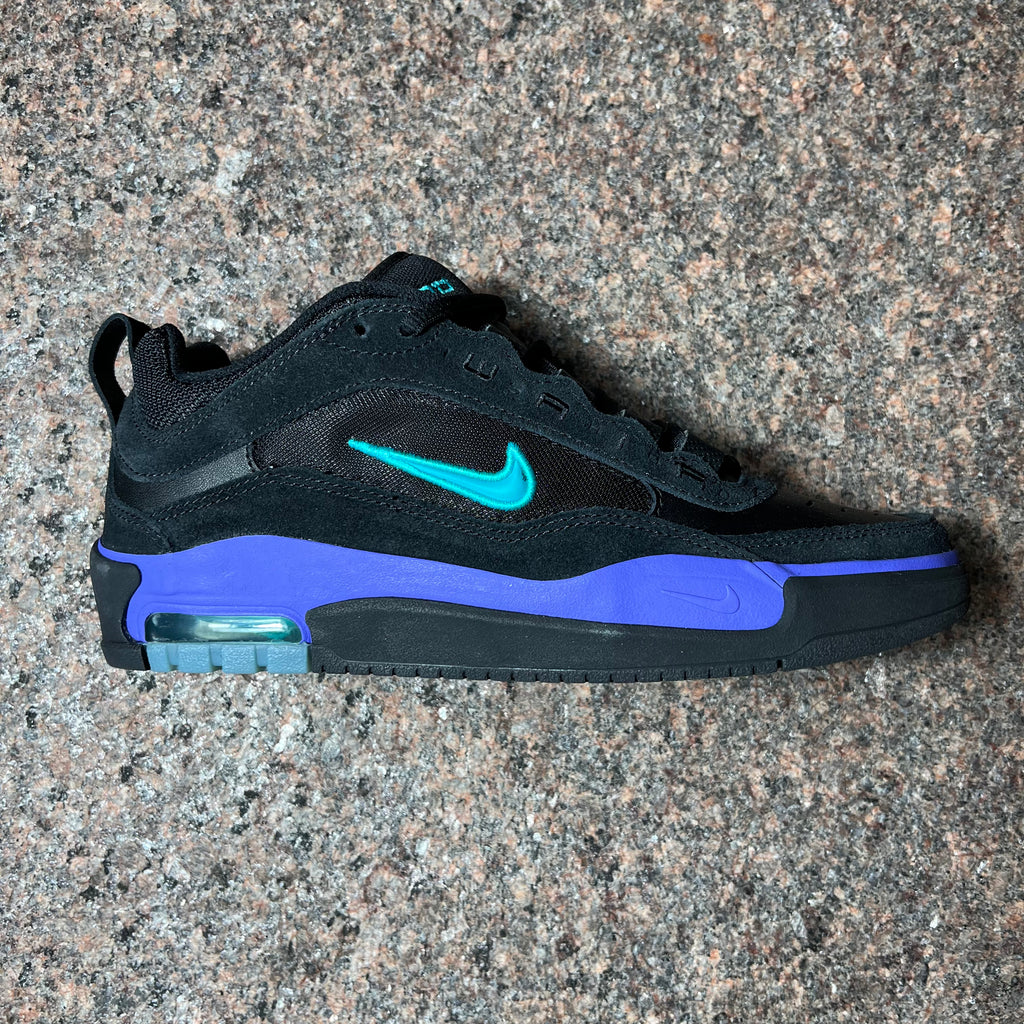 ISHOD WAIR PRO MODEL SHOE IN BLACK, PURPLE AND TURQUOISE 