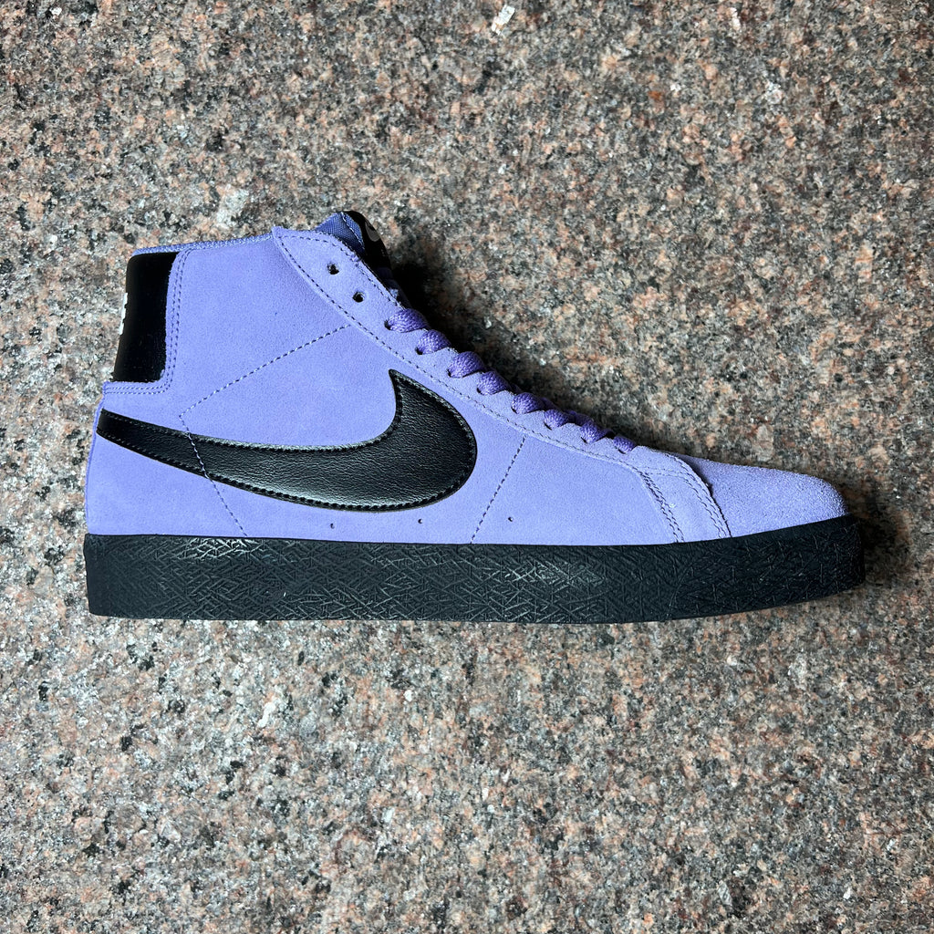 NIKE SB BLAZER MID IN AMETHYST SUEDE, BLACK SWOOSH AND BLACK SOLE