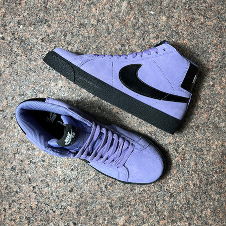 NIKE SB BLAZER MID IN AMETHYST SUEDE, BLACK SWOOSH AND BLACK SOLE