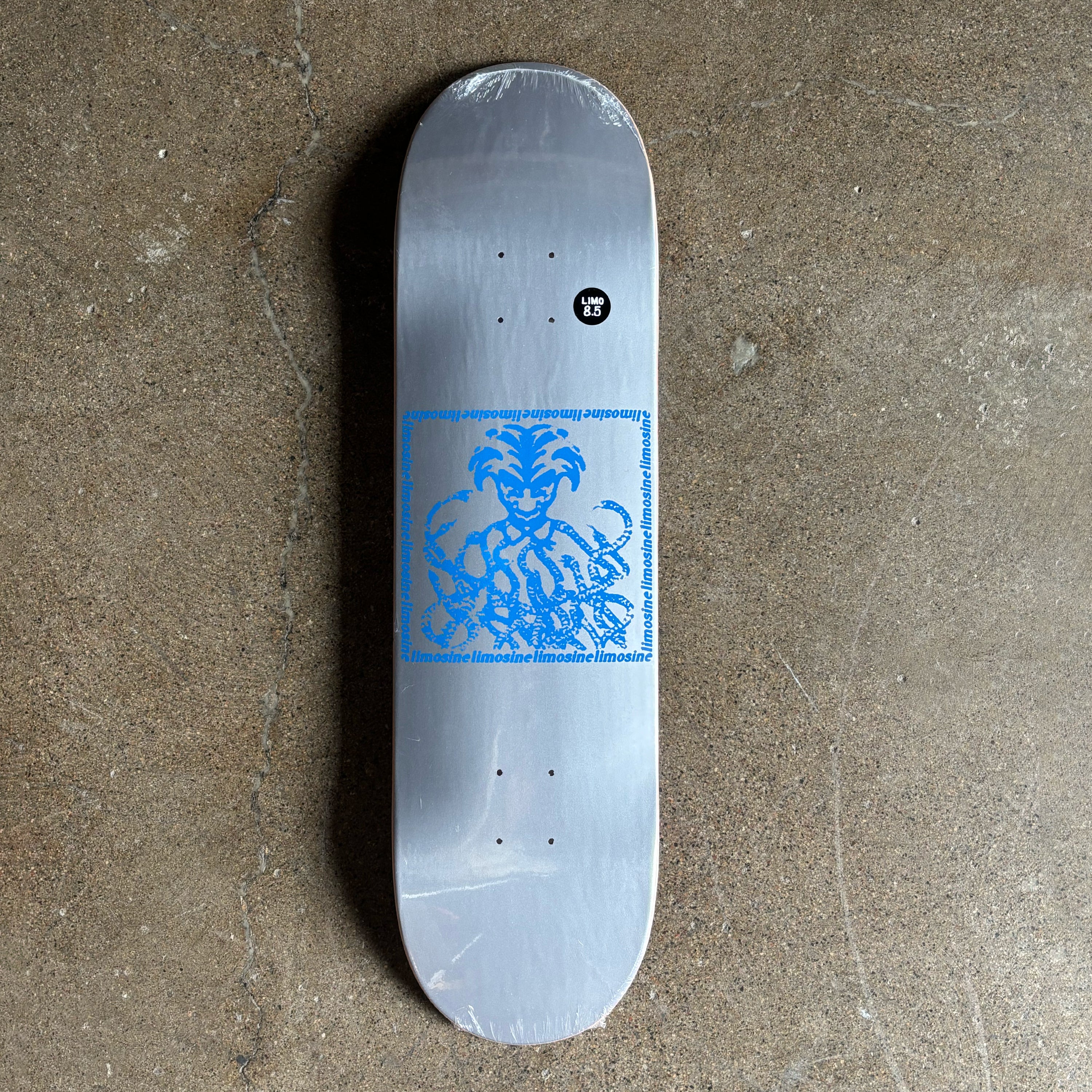 Familia Skateboard Shop