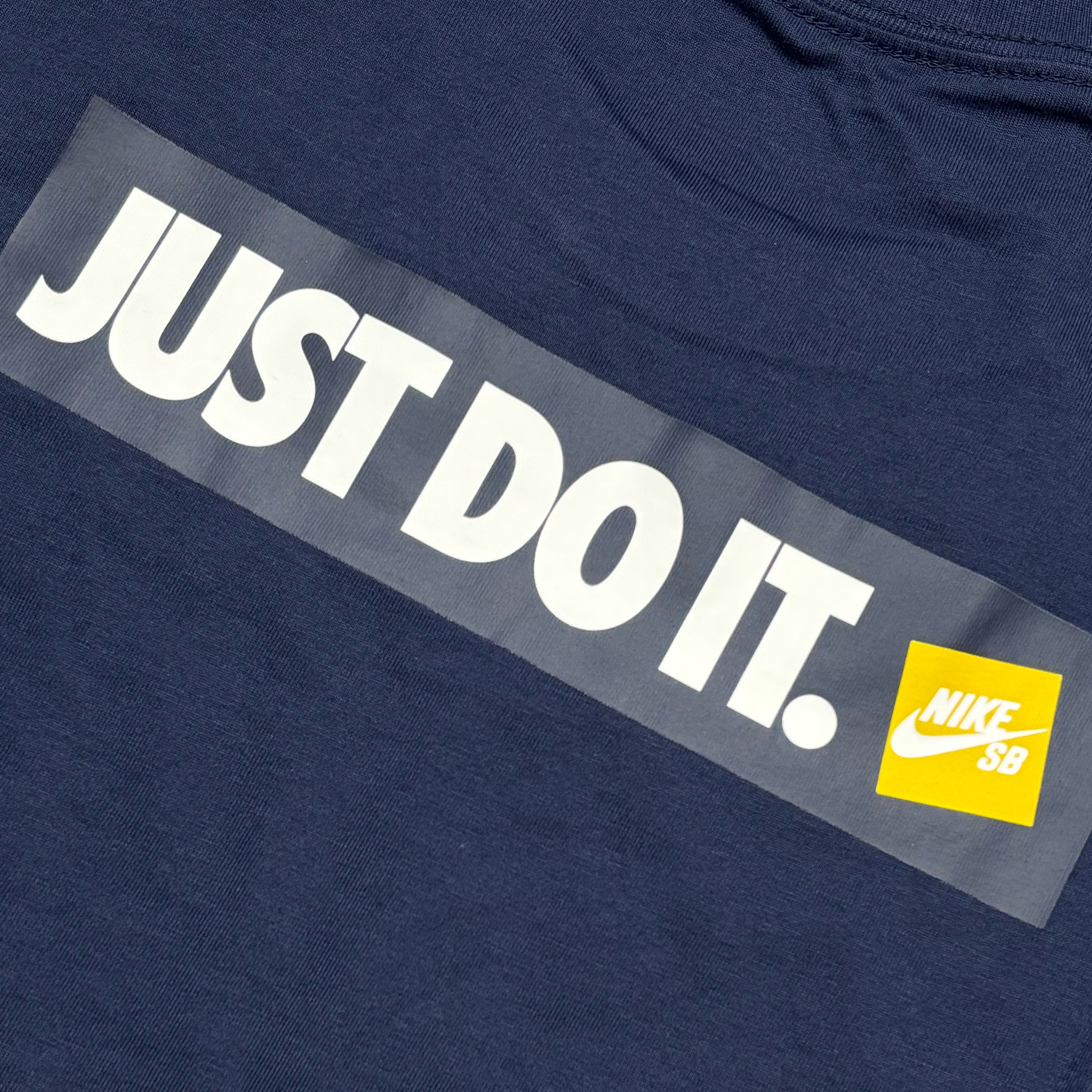 Familia Skateboard Shop