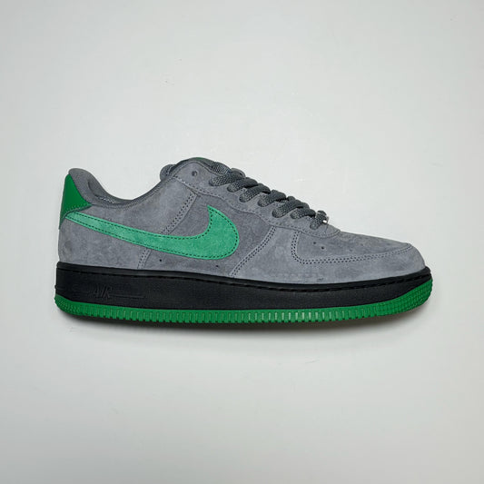 Right side image, Nike SB Air Force 1 SE by Nocturnal Skateshop. Cool grey with green swoosh and bottom outsole.