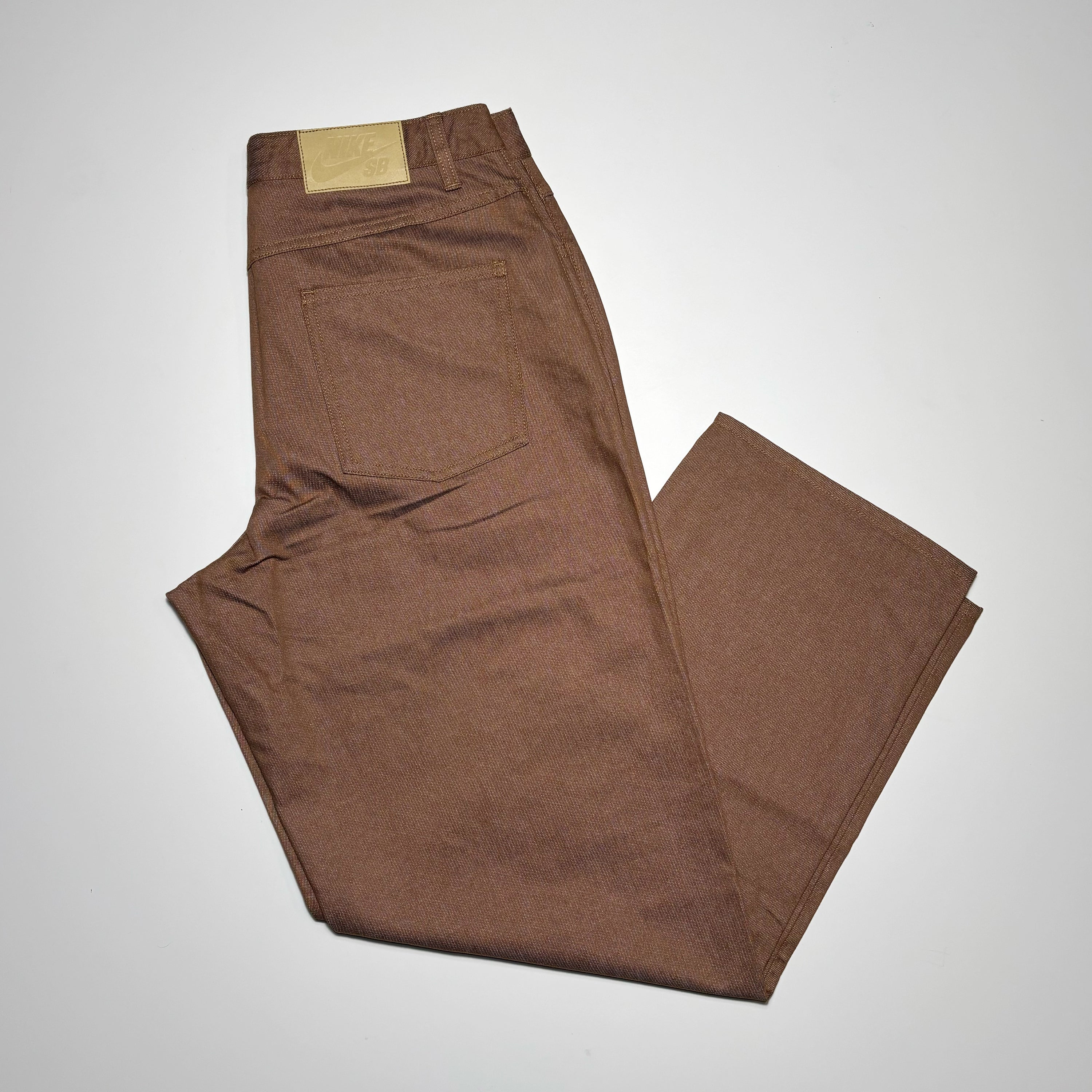 Familia Skateboard Shop