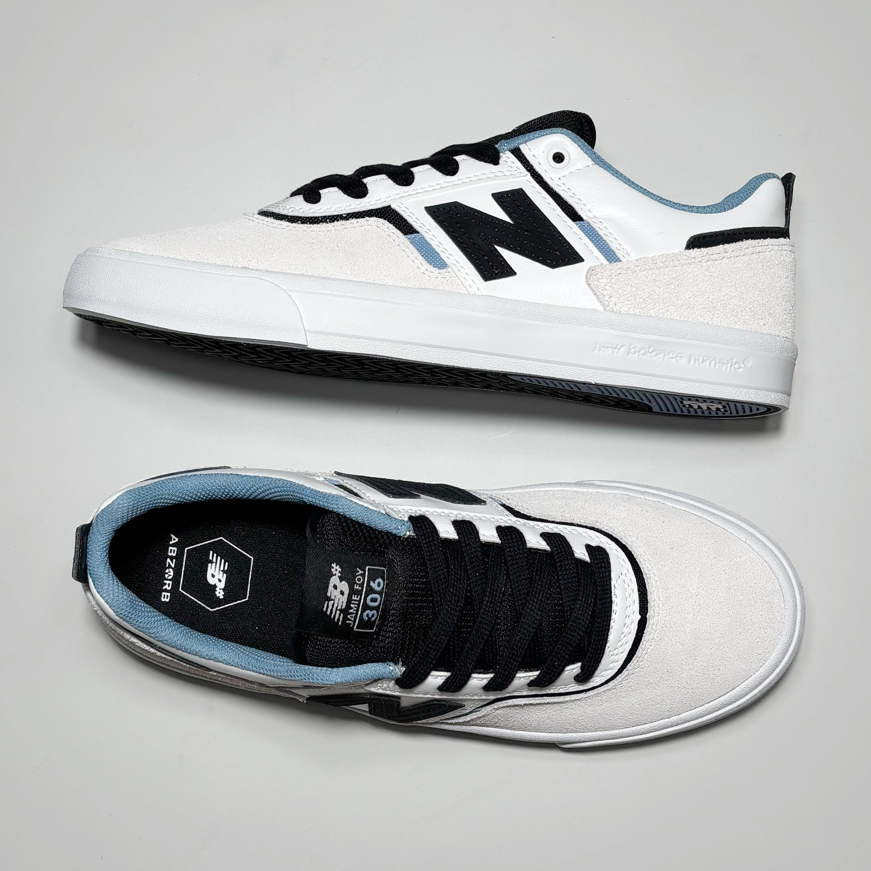 Toe down view with side profile.
Jamie foy woven label on tongue.