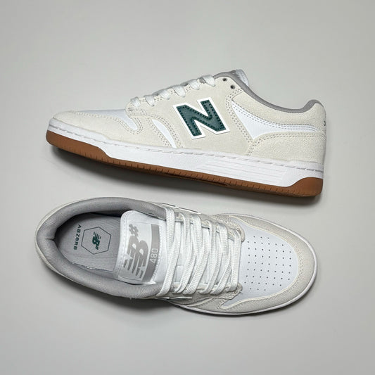 Toe down view with side profile.
Big NB# woven label on tongue