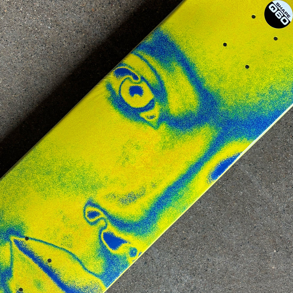 Familia Skateboard Shop
