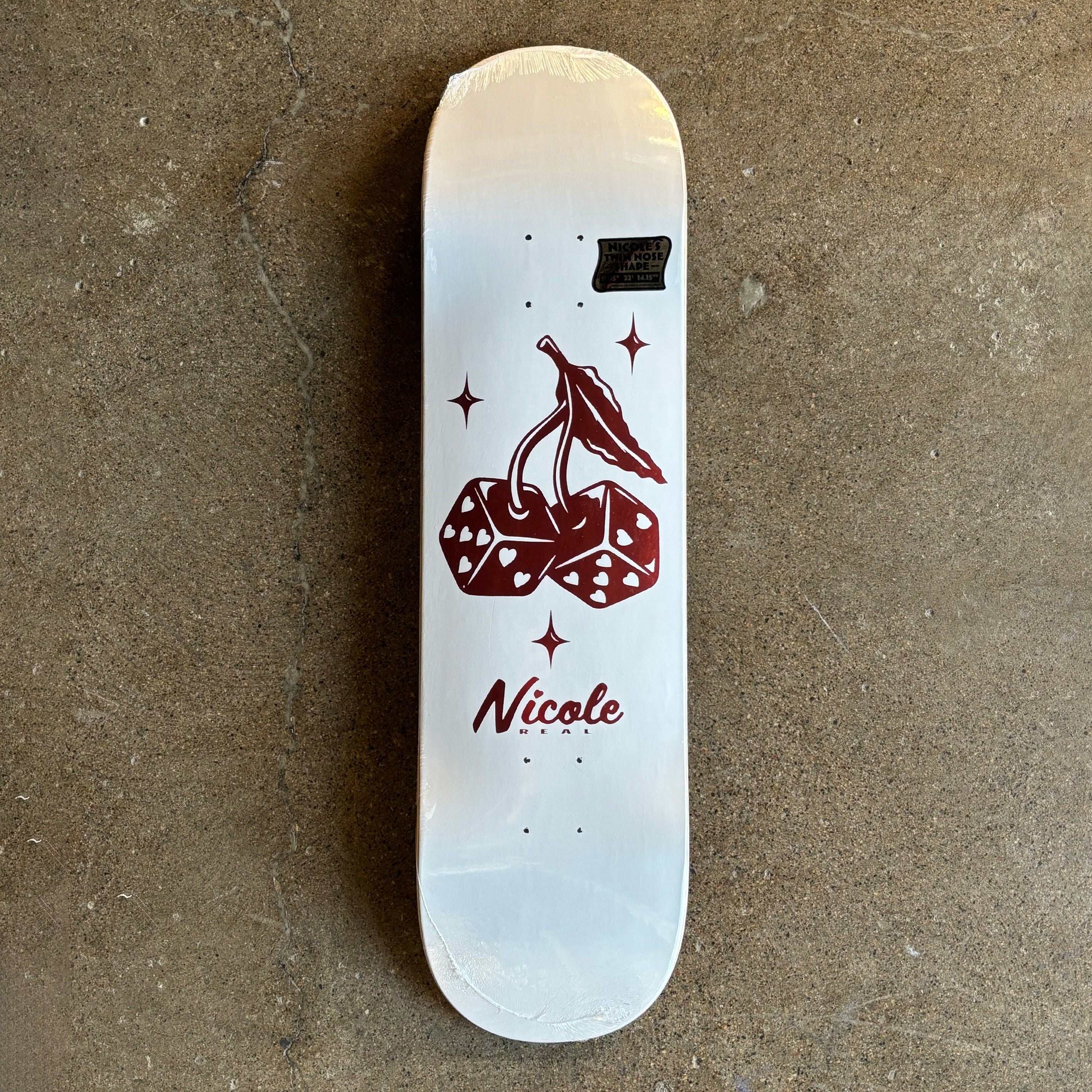 Familia Skateboard Shop
