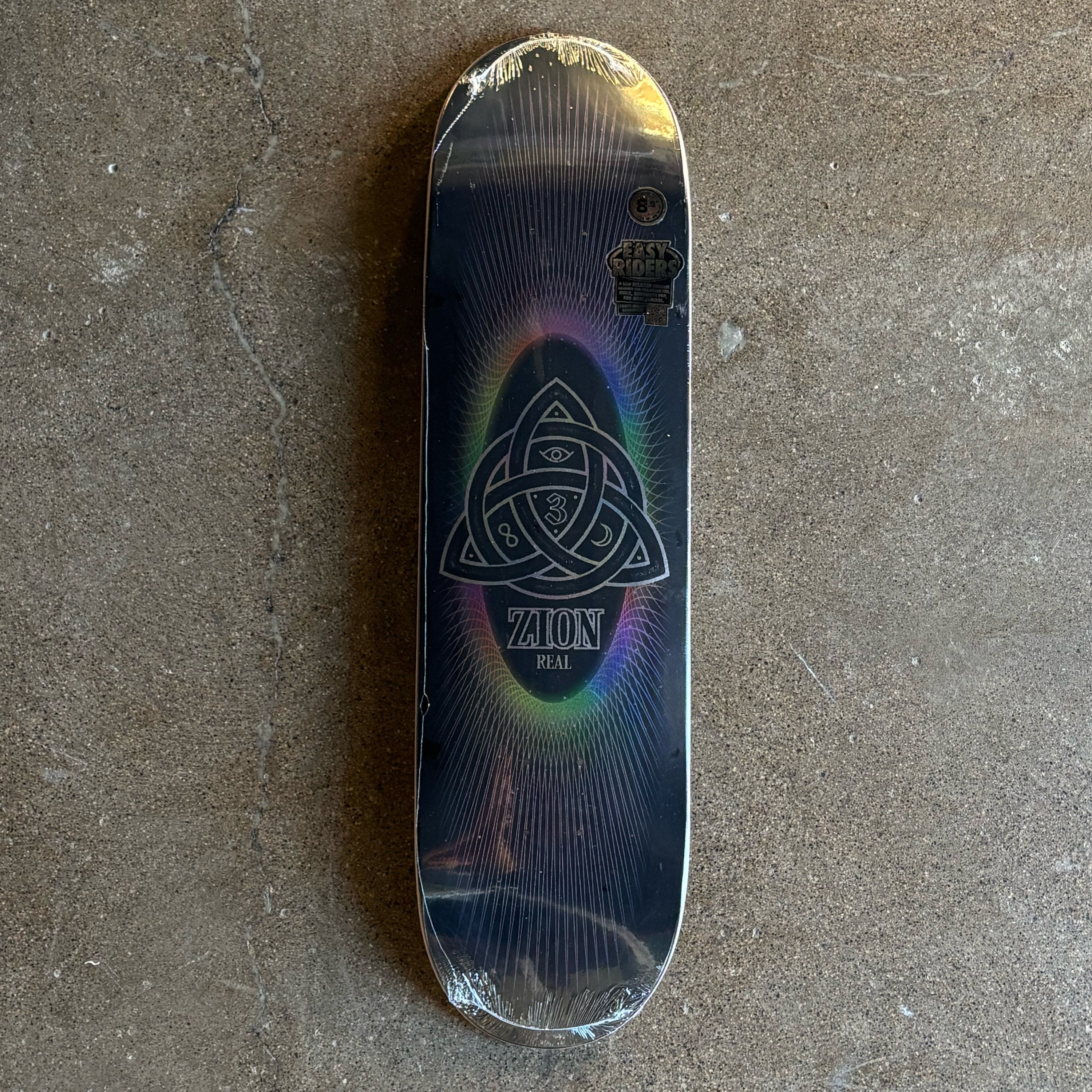 Familia Skateboard Shop