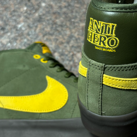 Close detail of embroidered Antihero logo on heel.