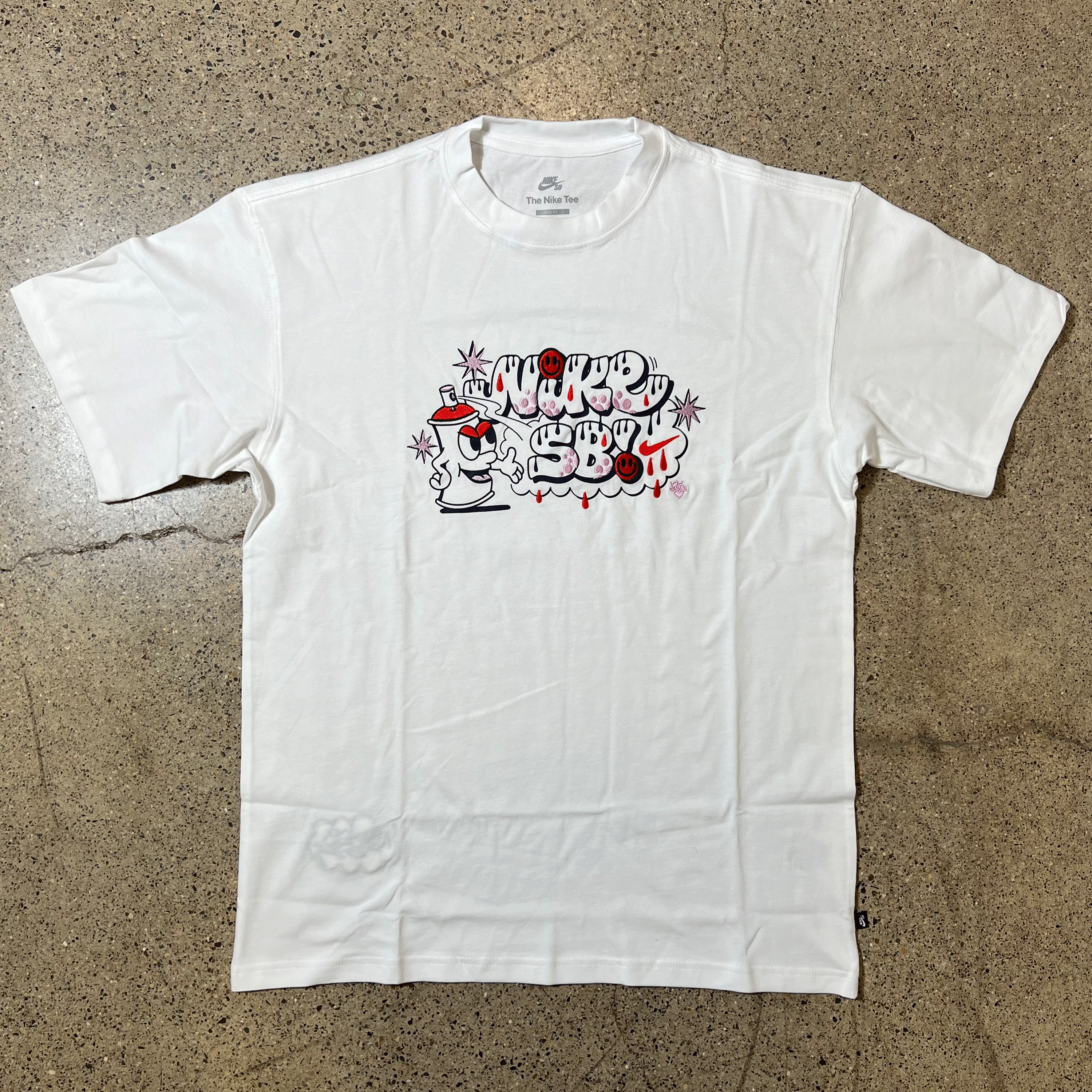 WHITE TEE WITH NIKE SB EMBROIDERED SPRAY CAN LOGO ON CHEST