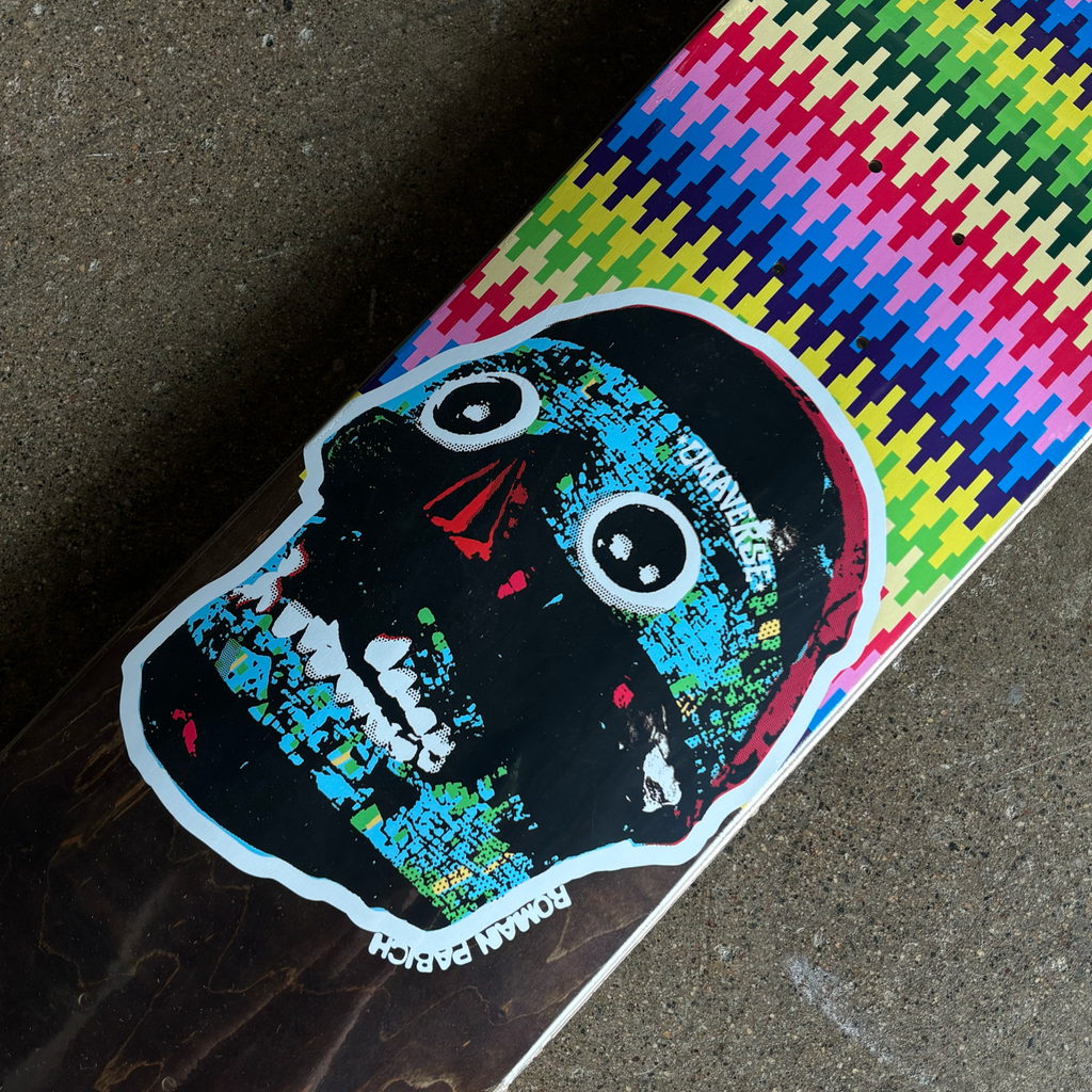 DETAIL OF AZTEC SKULL WITH GRADIENT COLOR BACKGROUND