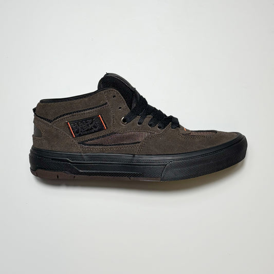 Right side image, Vans Skate Half Cab Wafflecup by Dick Rizzo. Brown suede with black outsole and laces.