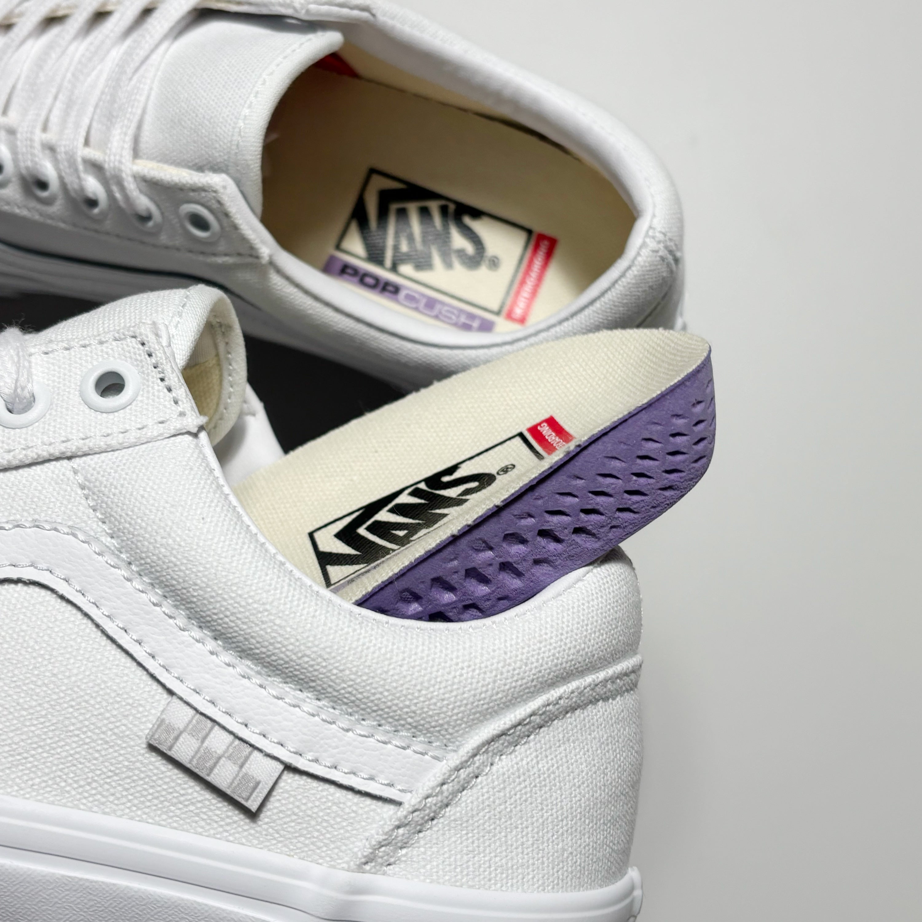 Close detail of POPCush™ insoles. 