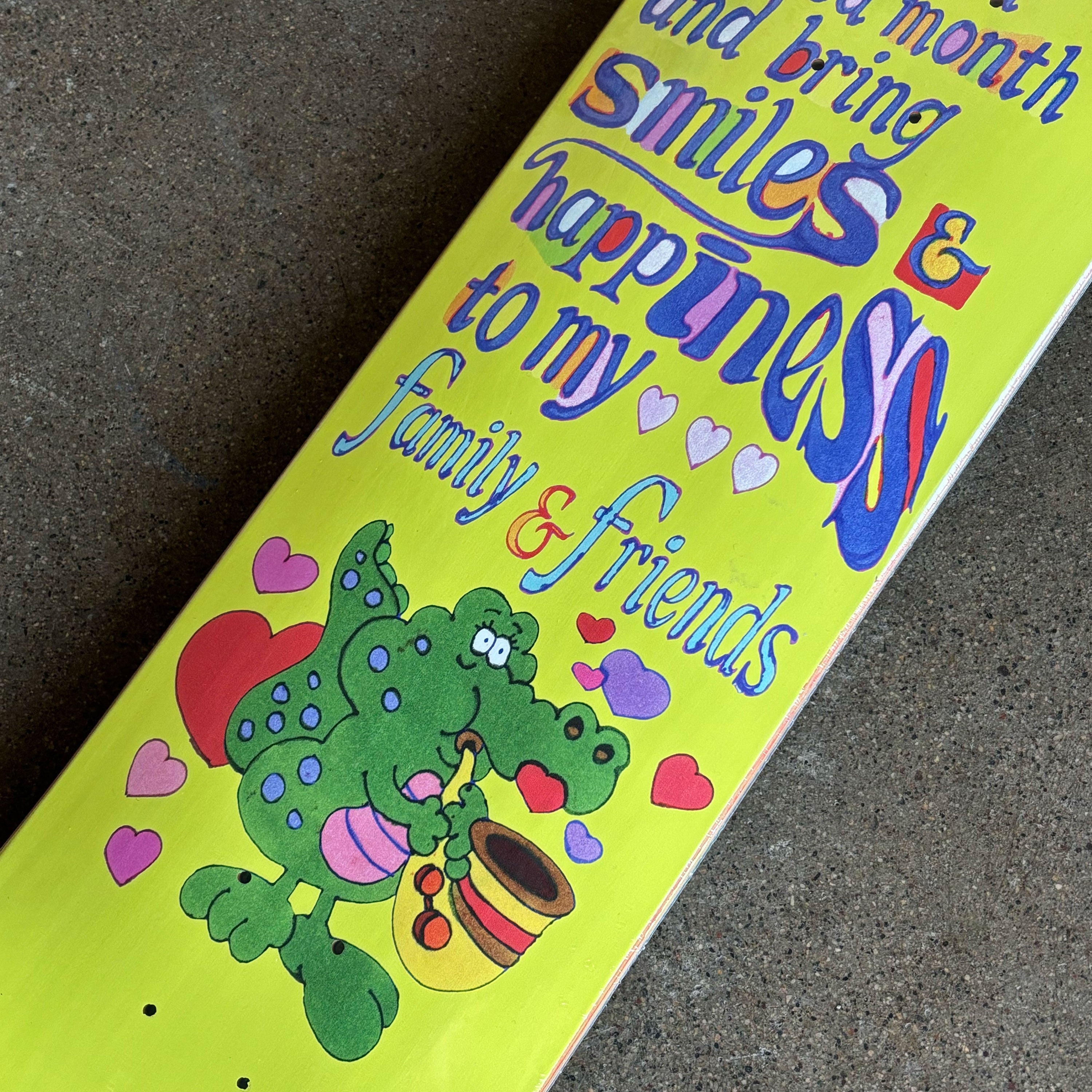 Close detail of alligator art 